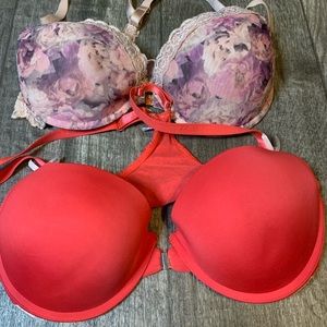 2 Bras Woman’s 36D